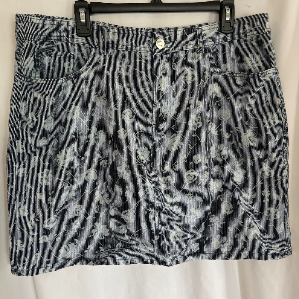 Skort